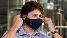 justin-trudeau-mask-REUTERS.jpg