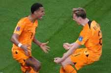 l-netherlands-celebrates-teammate-frenkie-777248117.jpg