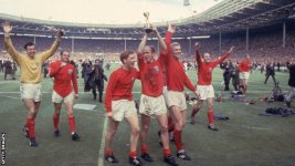_126807204_bobbycharltonworldcup_getty.jpg _126807204_bobbycharltonworldcup_getty.jpg