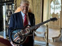 Donald-Trump-guitars-Nov20[1].jpg