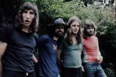 pink-floyd-1970s-portrait-billboard-1548.jpg