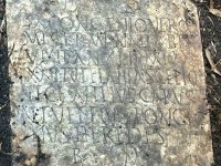 new-orleans-ancient-headstone[1].jpg