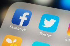 facebook-twitter-icons.jpg facebook-twitter-icons.jpg