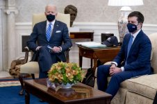 biden_infrastructure_27699_s878x585.jpg