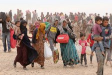 syrian-refugees-desert.jpg