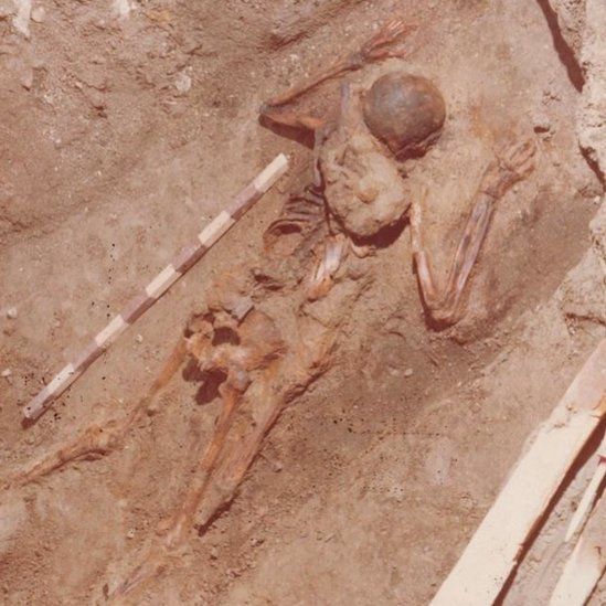 A bag with tools was found with the skeleton when it was unearthed